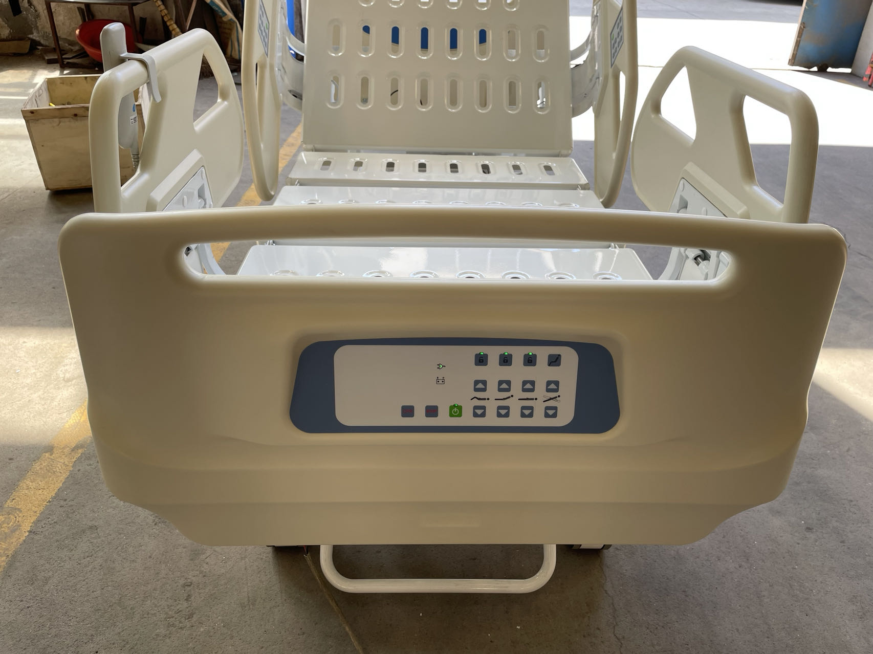 5-FUNCTION ELECTRIC HOSPITAL BED - Image 8